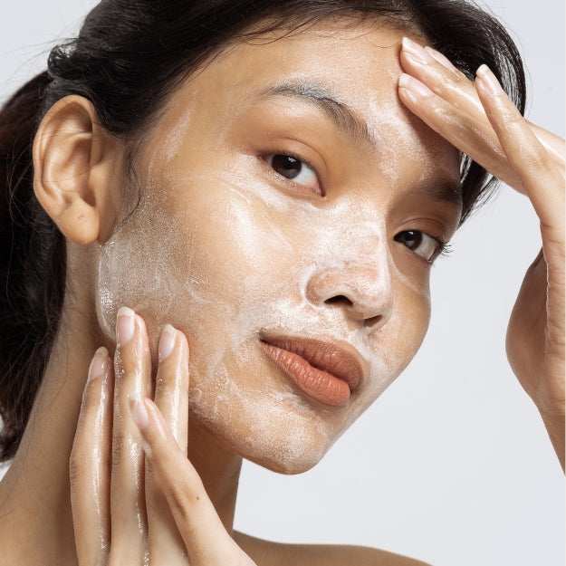 Facial person es luxado para piel : alípica Combinando facial hidrata